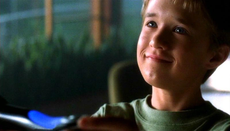 Haley Joel Osment