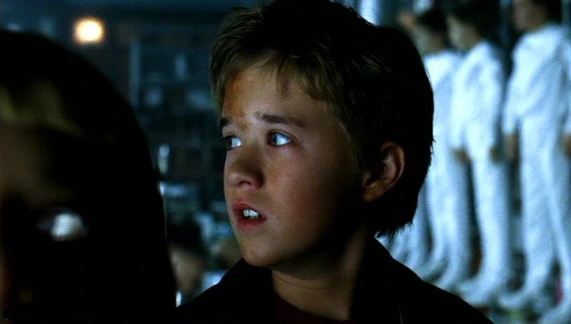 Haley Joel Osment
