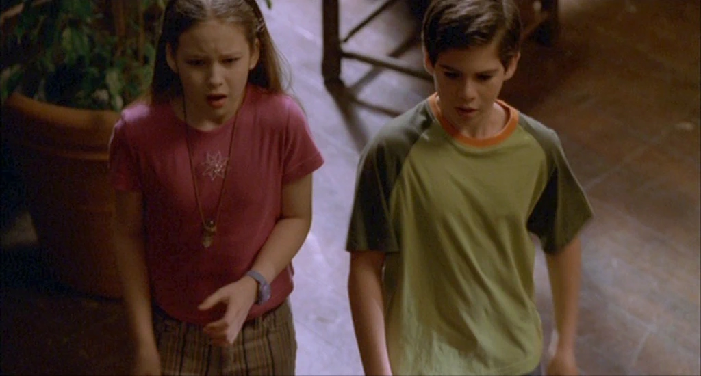 Sammy Kahn, Daveigh Chase