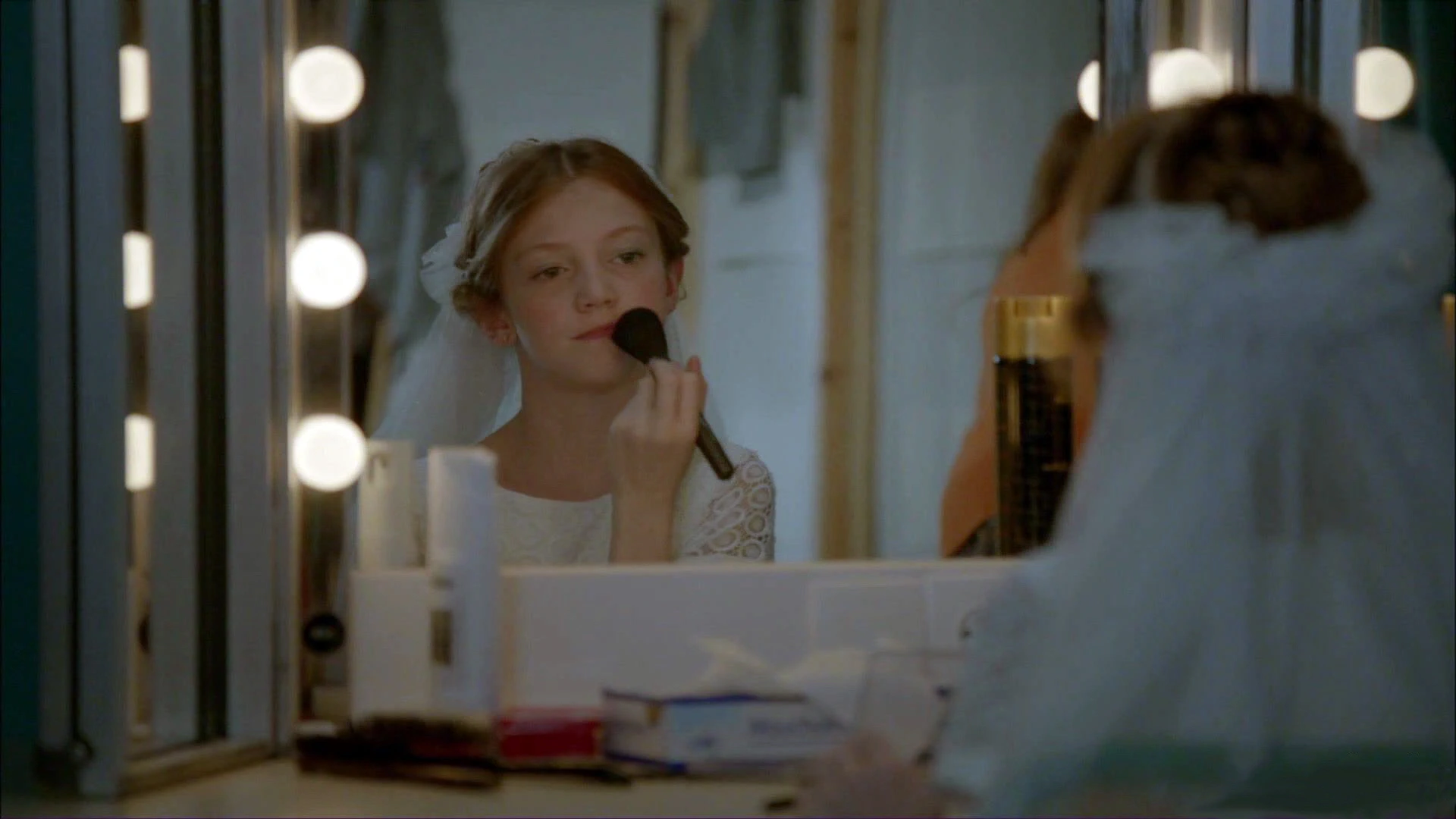 Box 27 (2016)