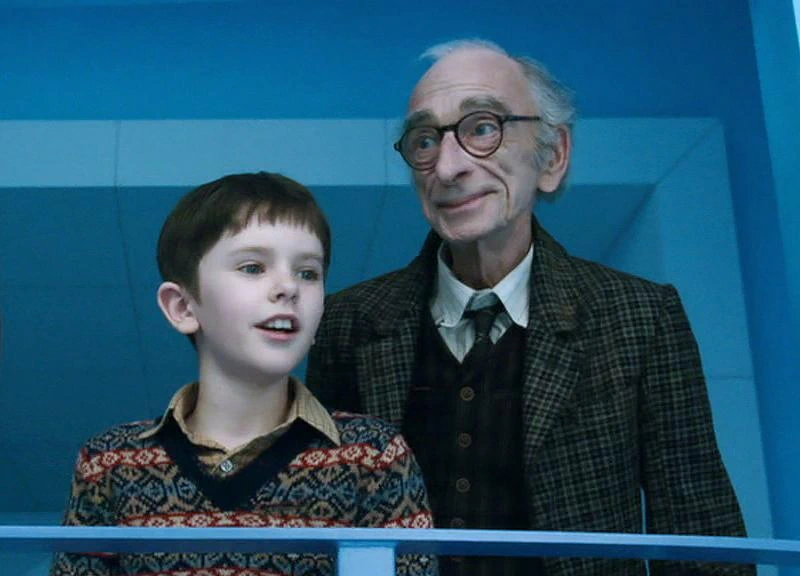 Freddie Highmore