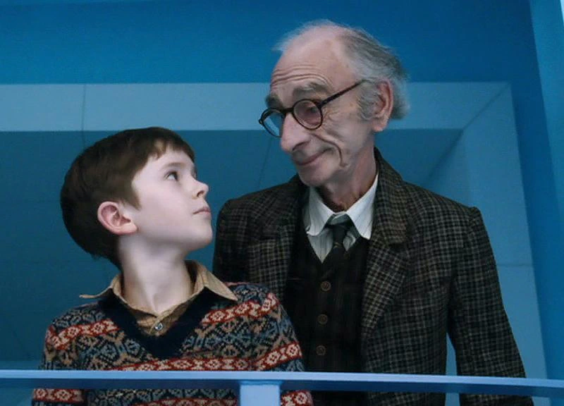 Freddie Highmore