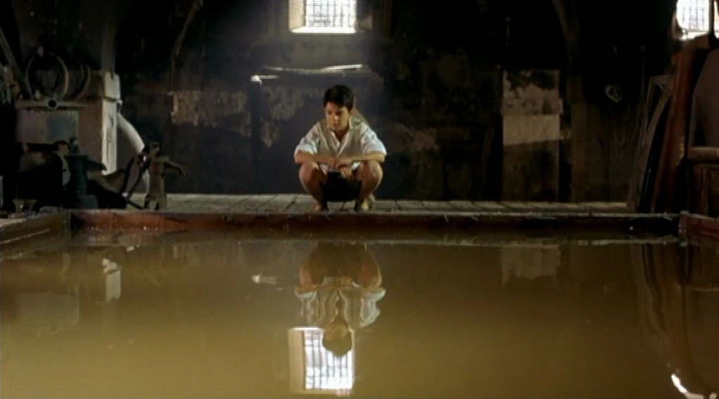 El espinazo del diablo (2001)