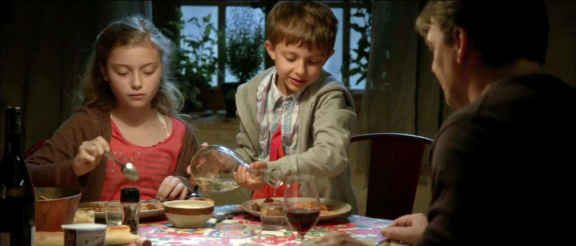 Firmin Mugica, Laura Génovino