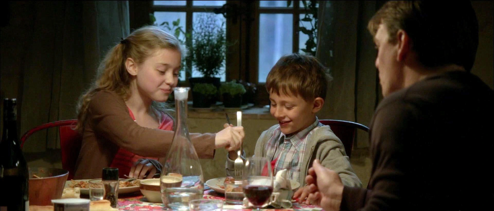 Firmin Mugica, Laura Génovino