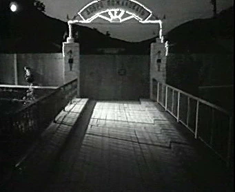 Добро пожаловать или Посторонним вход воспрещён (1964)