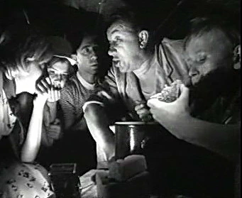 Добро пожаловать или Посторонним вход воспрещён (1964)