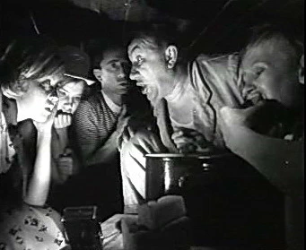 Добро пожаловать или Посторонним вход воспрещён (1964)