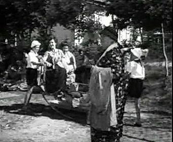 Добро пожаловать или Посторонним вход воспрещён (1964)