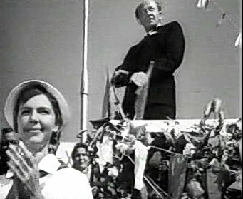 Добро пожаловать или Посторонним вход воспрещён (1964)