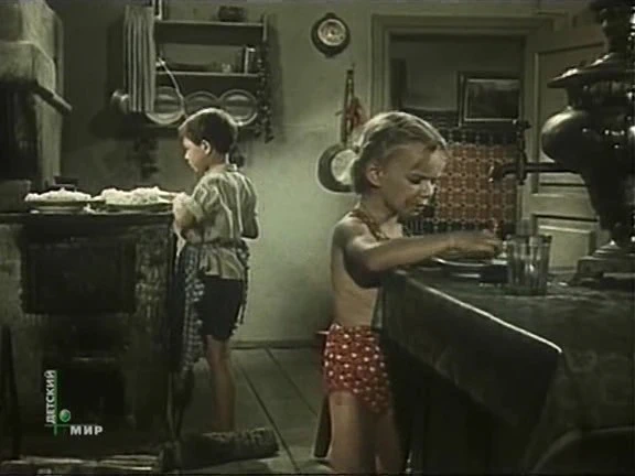 Толя Птичкин, Оля Эсальнек