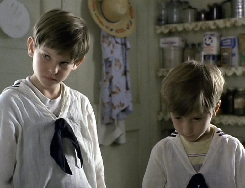 Henry Thomas