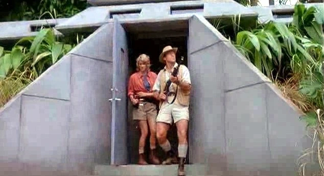 Jurassic Park (1993)