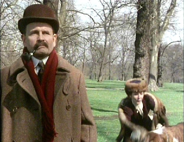 Ian Holm