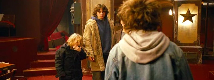 Aaron Johnson, Jasper Harris