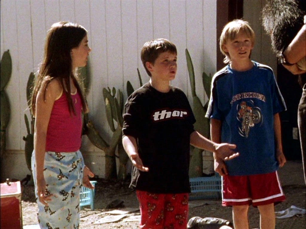 Bobby Preston, Josh Hutcherson