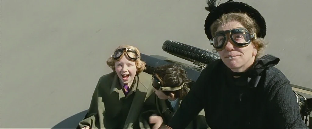 Asa Butterfield, Eros Vlahos