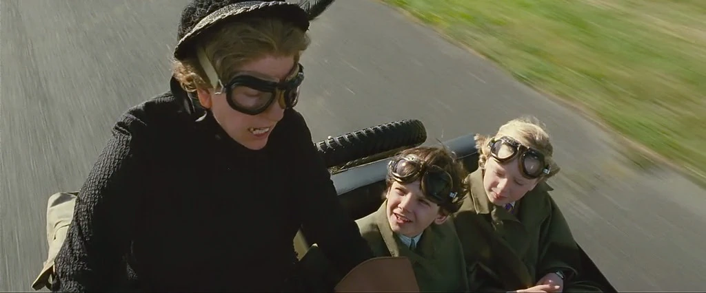 Asa Butterfield, Eros Vlahos
