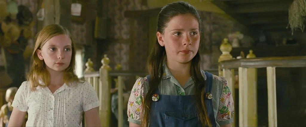 Lil Woods, Rosie Taylor-Ritson