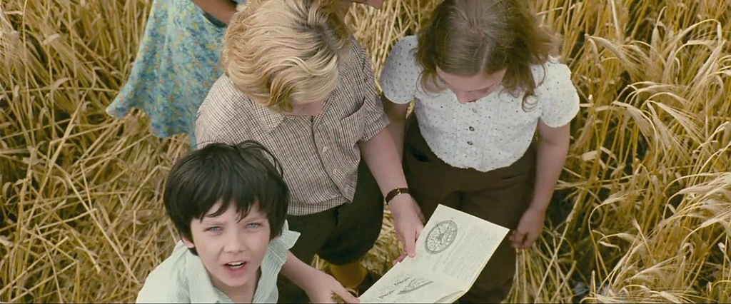 Asa Butterfield, Eros Vlahos, Rosie Taylor-Ritson