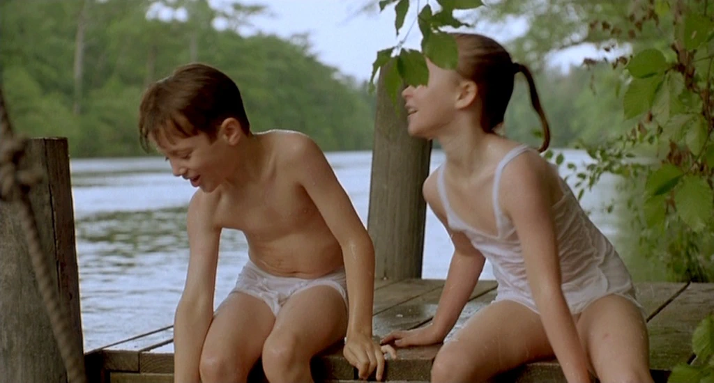 Elijah Wood, Thora Birch