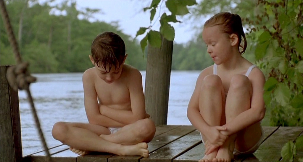 Elijah Wood, Thora Birch