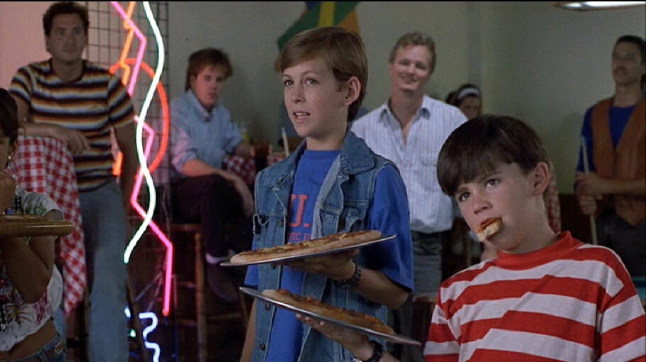 Max Elliott Slade, Chad Power