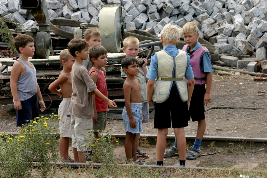 Максим Лабастов, Коля Спиридонов