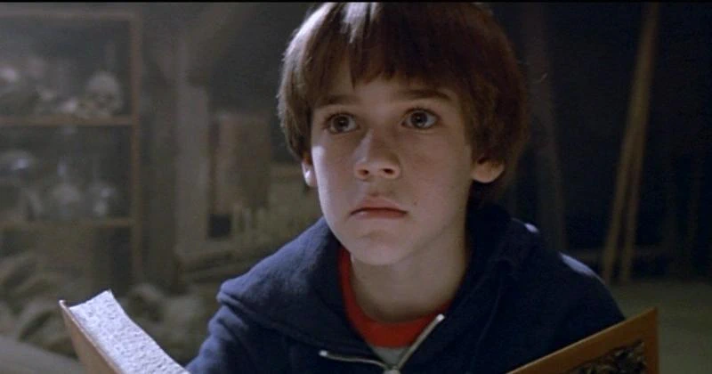 Barret Oliver