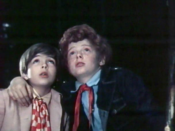 Серёжа Крупенников, Юля Шулепова