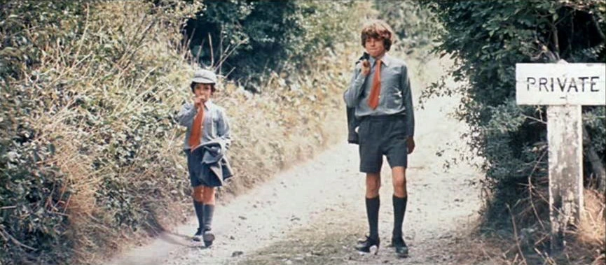 Paul Moss, Mark Praid