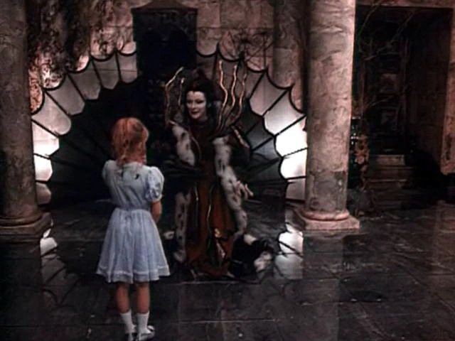 Катя Михайловская